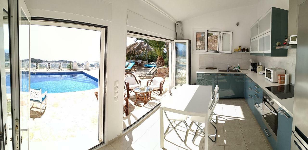 Infinity Blue Suite Saronida Exterior photo